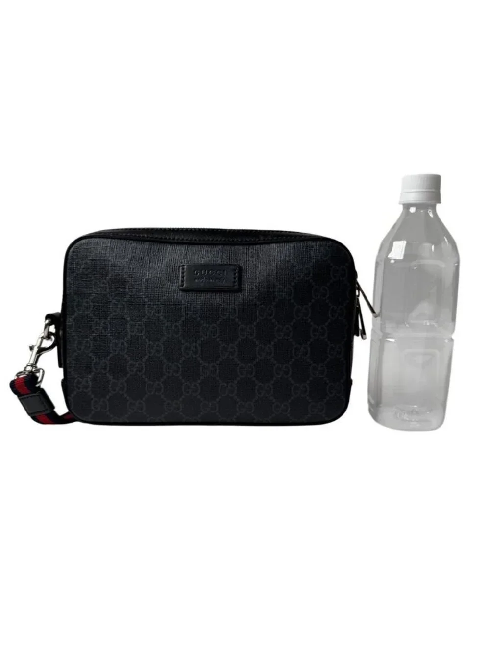 Gucci GG Supreme Pouch Clutch Black